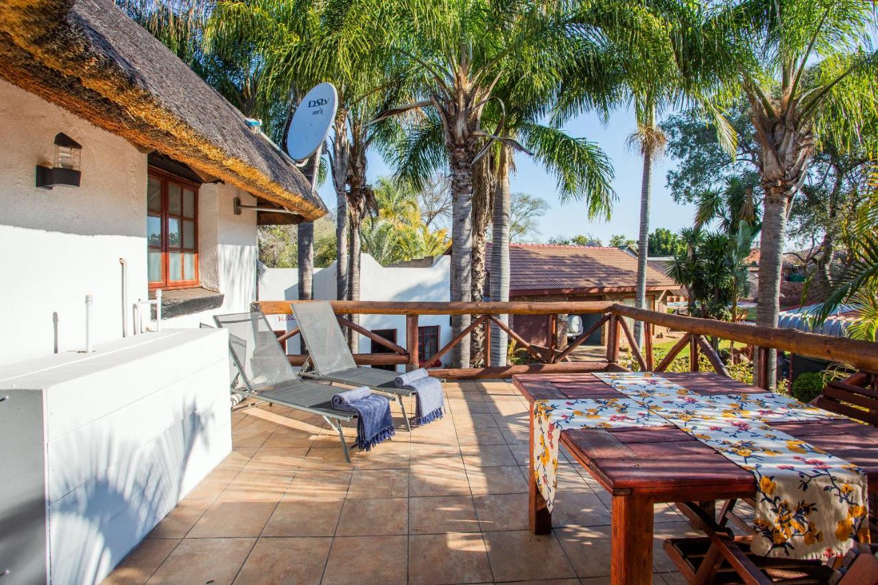 The Villa Manor & Spa Bela-Bela Bagian luar foto